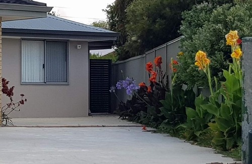 South Lake Villa | Quiet self contained villa