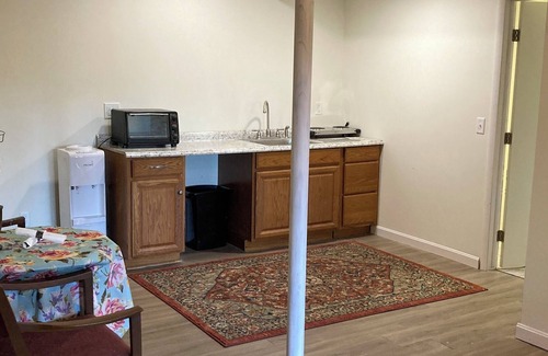 Bristol Hills Apartment | Quiet setting in Bristol NY ,Canandaigua lake, wine country,Bristol Mountain.