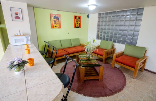 Belisario Quevedo Apartment | Quiet, spacious and quiet apartment in Quito