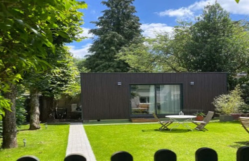 Vaucresson House | Quiet studio near Versailles and Paris (30 minutes by direct train)