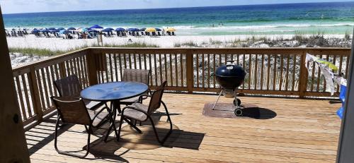 Fort Walton Beach - Destin Apartment | Quiet Surf Townhomes II #3 by Newman-Dailey