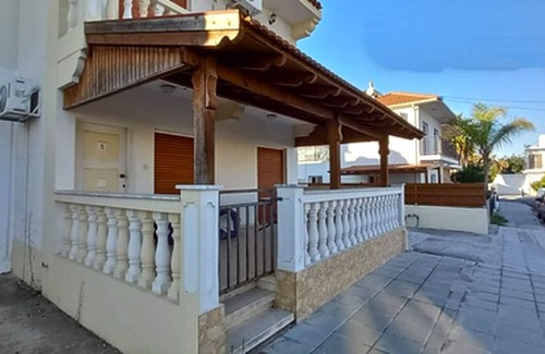 Pyla Apartment | Quiet Two Bedroom Apartment, Five Minutes From Forest Beach, Shops / Restaurants