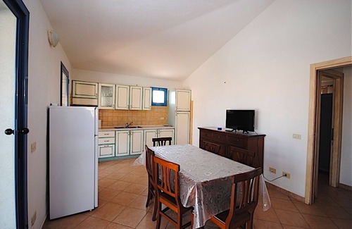 Monte Petrosu House | QUIET VILLA TWO STEPS FROM THE BEACH WITH VERANDA AND POOL
