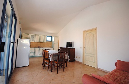 Monte Petrosu House | QUIET VILLA WITH VERANDA AND POOL 2 STEPS FROM THE SEA