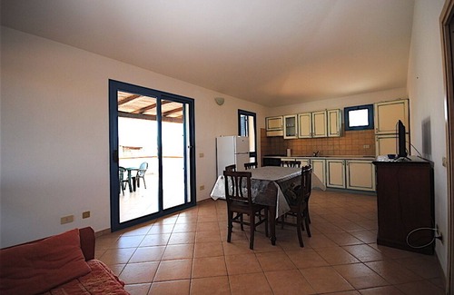 Monte Petrosu House | QUIET VILLA WITH VERANDA AND POOL 2 STEPS FROM THE SEA
