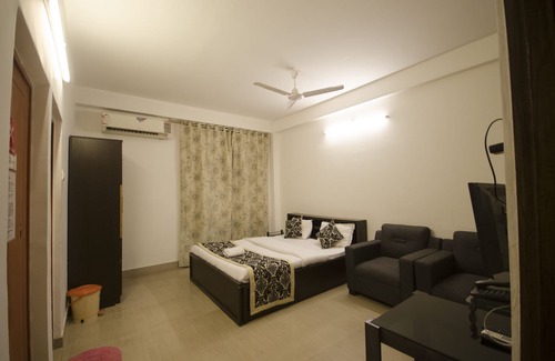Sualkuchi Bed & Breakfast | Quiet yet located in the heart of the city.!