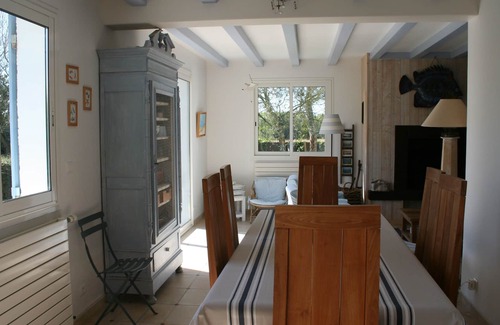 Mesquer Villa | Quimiac: Pleasant house in a peaceful area on 2500m2 park, close to the sea. Tennis.