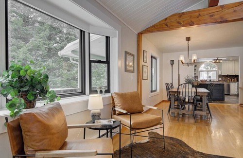 Bozeman House | Quinn Peaks Entire 30 Acre Property with a hot tub