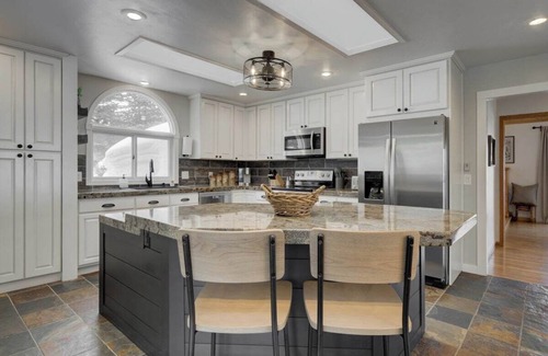Bozeman House | Quinn Peaks Entire 30 Acre Property with a hot tub