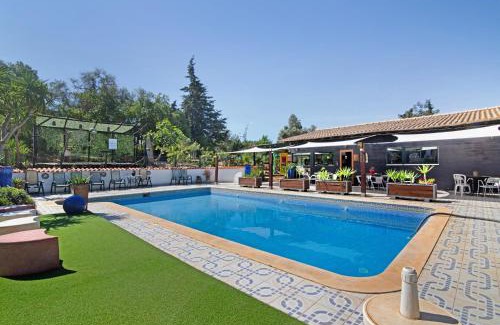 Porches Villa | Quinta Alegre