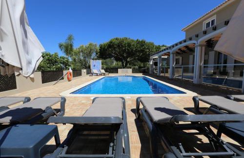 Lagoa e Carvoeiro Villa | Quinta do Pinheiro Manso - Holidays Villa - Marinha Beach