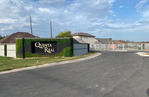 McAllen House | Quinta Real 4909