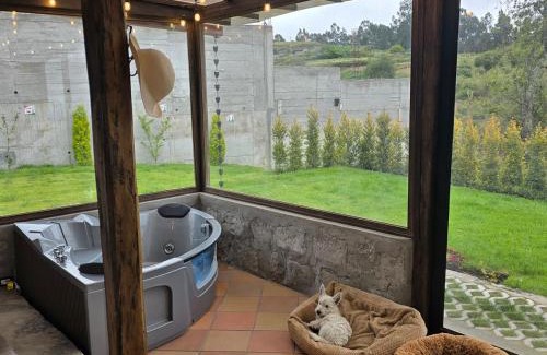 Tizaleo House | Quinta San Diego