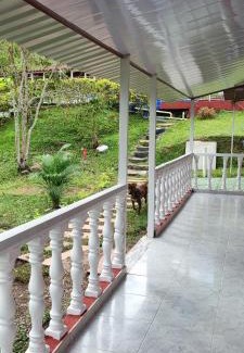 Icononzo Ski Chalet | Quinta Villa Sarita Melgar Tolima
