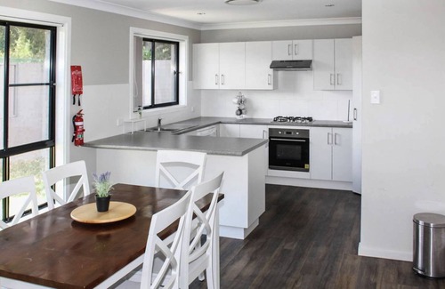 North Tamworth Apartment | Quintet 1-157 - North Tamworth
