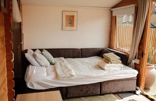 Charlton Other | Quirky Cabin