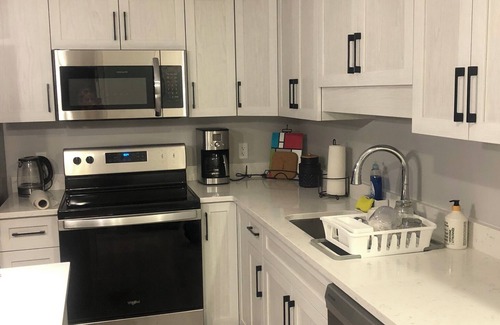 Okanagan-Similkameen Condo | Quite Osoyoos Get Away walk to lake and downtown
