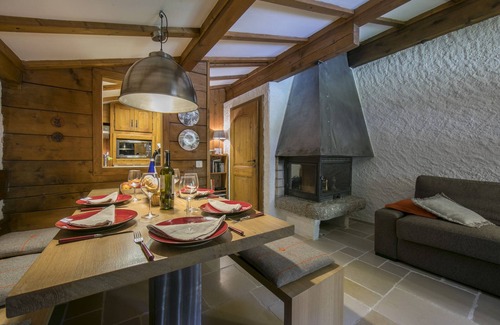 Chamonix-Mont-Blanc Apartment | Résidence Améthystes A14 ski in/ski out, Argentière (Chamonix), France