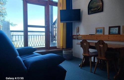 Arc-1800 Apartment | Résidence Aiguille Grive Bat Iii - Appartement 2 pièces 6 personnes en duplex, skis aux pieds, dans le village de Charmettoger à Arc 1800. MAE-6954