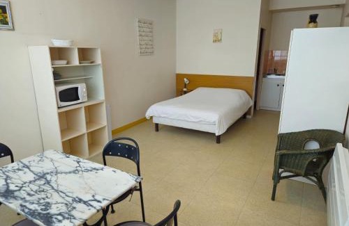 Rennes-les-Bains Apartment | Résidence Anclo