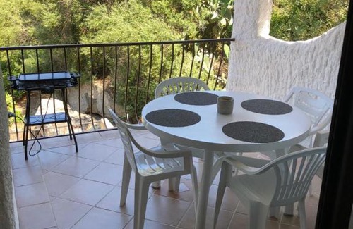 Marine de Saint Ambroggio Apartment | résidence arimarina