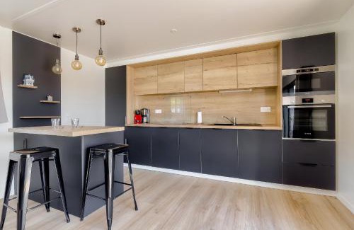 Bretignolles-sur-Mer Ski Chalet | Résidence avec piscine, chalet pour 4
