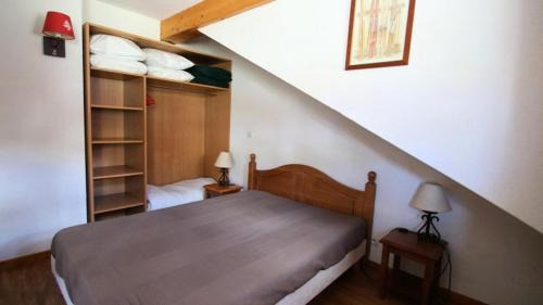 Puy-Saint-Vincent Apartment | Résidence Dame Blanche - DBA413 - APPT 1 CHAMBRE + CABINE - BALCON - 6 PERSONNES - Secteur 1800 MAE-2184