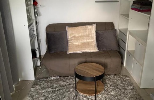 Palavas-les-Flots Apartment | Résidence de bien être avec piscine et Jaccuzi à 2 pas de la plage et du centre ville avec massages relaxants en option