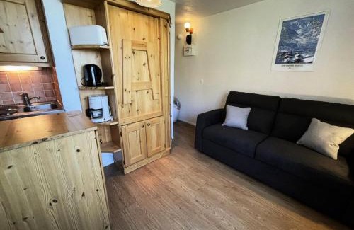 Les Menuires Apartment | Résidence Dorons - Studio pour 2 Personnes MAE-5994