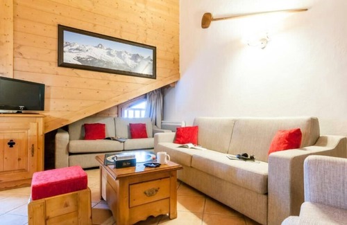 Les Carroz-d'Araches Apartment | Résidence Pierre & Vacances Premium Les Fermes du Soleil **** - Apartment sleeps 8 - 3 bedrooms + 1 mezzanine