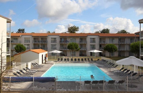 Lagord Apartment | Résidence le Domaine du Château