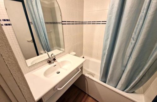 Valfrejus Apartment | Résidence Le Thabor - studio 4 personnes en plein coeur station 19m² MAE-2960
