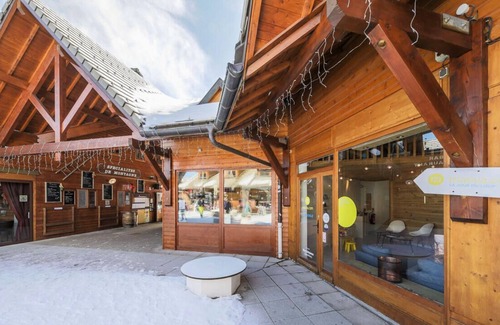 Le Devoluy Apartment | Résidence les Chalets D'aurouze - maeva Home - 2 Room Apartment 6 People - Comfort