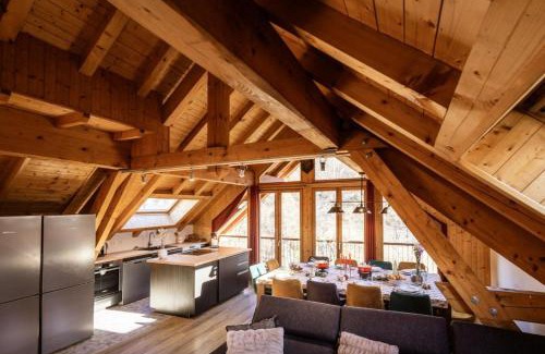 Valloire Apartment | Résidence Les Fermes Du Planet - Chalet 12 personnes 5 exposé Sud-Est MAE-7874