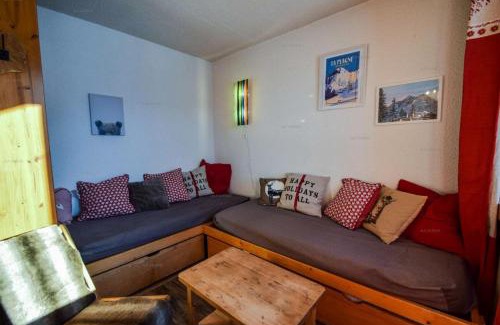 Plagne Villages Apartment | Résidence Les Gentianes - Studio 3/4 pers -LES GENTIANES - PLAGNE VILLAGES MAE-4894