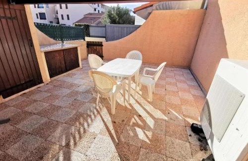 Port Leucate Villa | Résidence Les Yoles - Villa trois pièces mezzanine pour 8 personnes à Port Leucate. Réf: 2YOL 37 MAE-4004