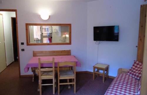 Valfrejus Apartment | Résidence Melezets - Studio pour 4 Personnes MAE-8524