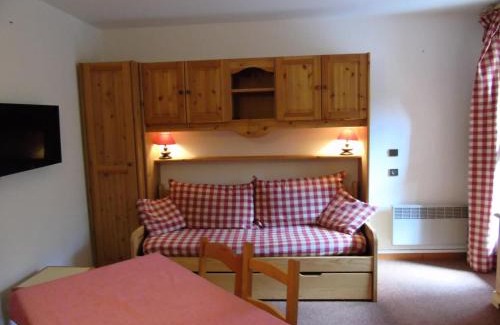 Valfrejus Apartment | Résidence Melezets - Studio pour 4 Personnes MAE-8524