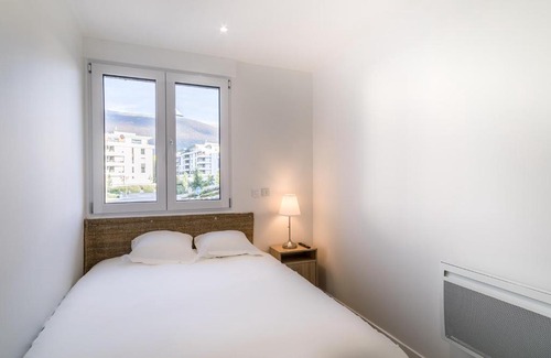 Saint-Genis-Pouilly Apartment | Résidence New Life 1