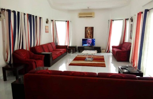 Littoral Department Villa | Résidence Nina
