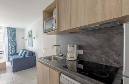 Rivedoux-Plage Apartment | Résidence Odalys Collection Rève d'Ile by Interhome