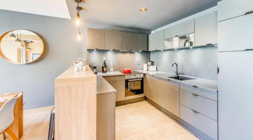 Tignes le Lac Hotel | Résidence Phoenix - 5 Pièces pour 8 Personnes MAE-4411