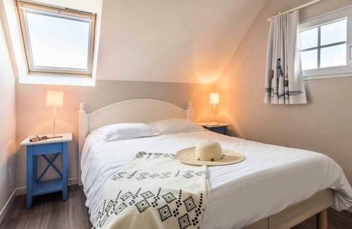 Guilvinec Apartment | Résidence Pierre & Vacances Cap Marine*** - Apartment 6 people - 1 bedroom + 1 sleeping area - Terrace or balcony - Sea view - Renovated