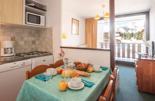 Le Praz de Lys Apartment | Résidence Pierre & Vacances Les Mouflons I and II** - Studio for 4 people - 1 sleeping area