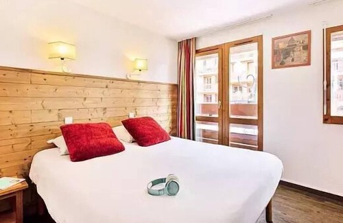 Meribel Centre Apartment | Résidence Pierre & Vacances Les Ravines*** - Apartment for 6 people - 1 bedroom + 1 sleeping area
