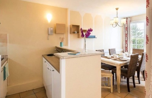 Behobie Apartment | Résidence Pierre & Vacances Le Domaine de Bordaberry - Apartment for 6 people - 1 bedroom + 1 sleeping area - Terrace or balcony