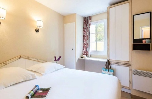 Behobie Apartment | Résidence Pierre & Vacances Le Domaine de Bordaberry - Apartment for 6 people - 1 bedroom + 1 sleeping area - Terrace or balcony