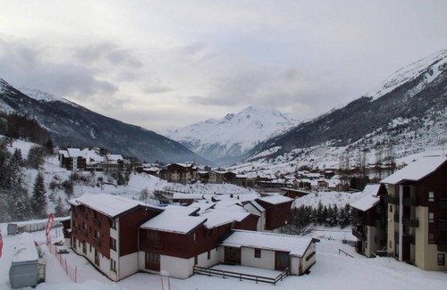 Lanslevillard Apartment | Résidence Prés du Bois