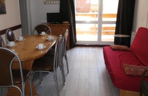 Orcieres-Merlette Apartment | Résidence Rond-point-pistes Ii - Deux pièces 6 pers rond point des pistes 2 N° 58B avec WIFI MAE-7104