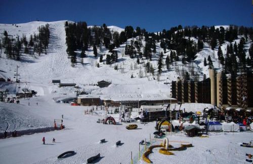 Macot-la-Plagne Apartment | Résidence Saint Jacques A - Appartement agréable et chaleureux · Cœur de station · Vue vallée · Balcon MAE-3483